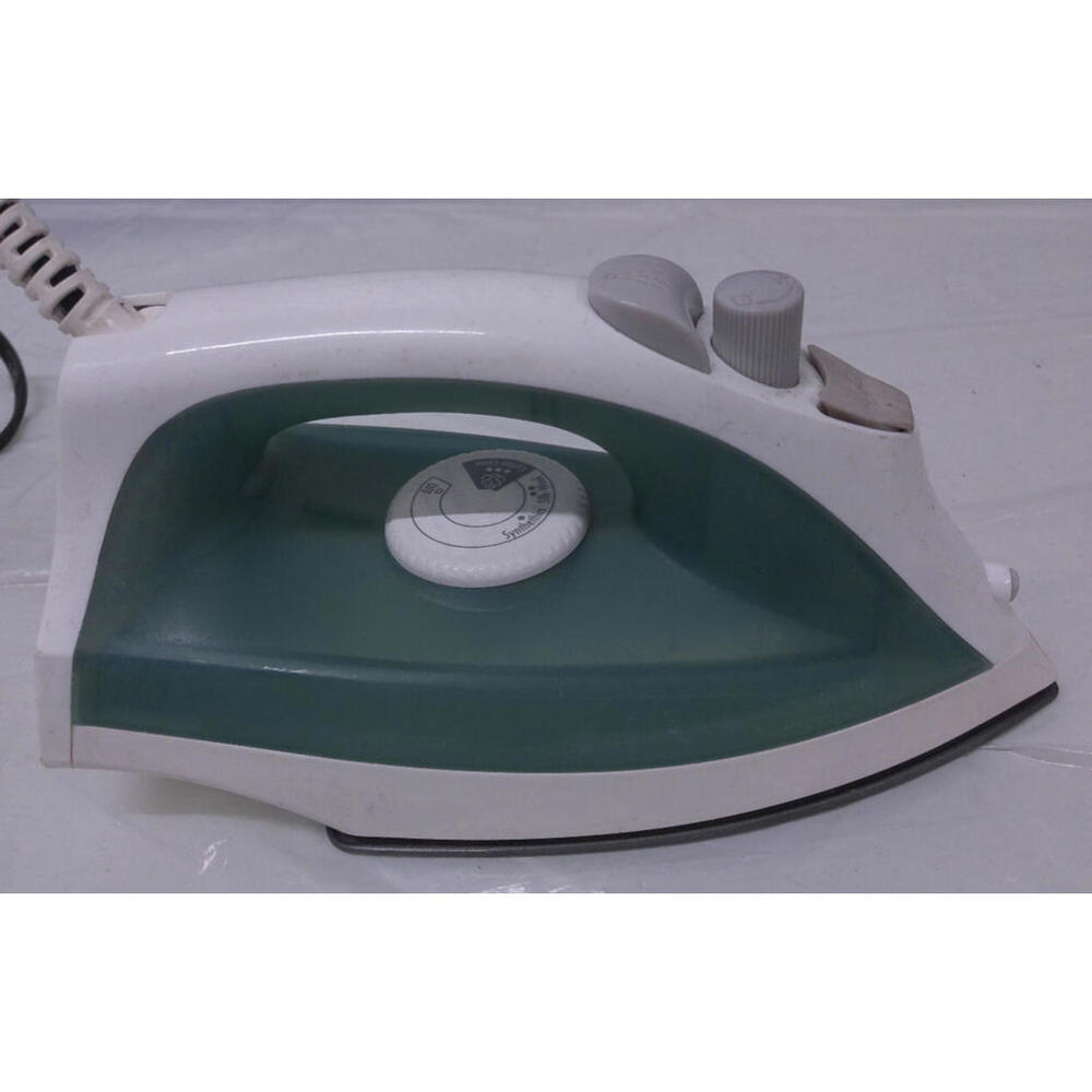 Proctor Silex 17291R Durable Iron with Nonstick Soleplate and Adjustable Steam